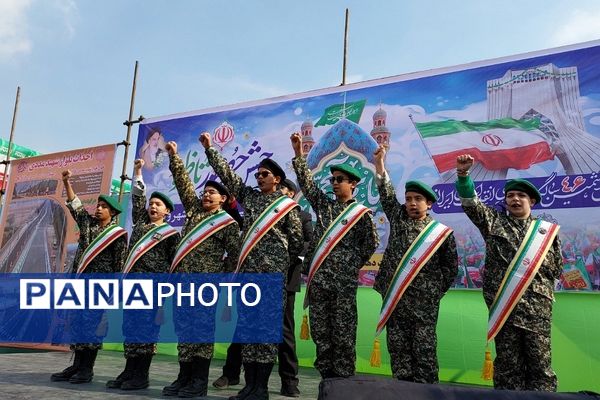 راهپیمایی ۲۲بهمن در کهریزک و باقرشهر