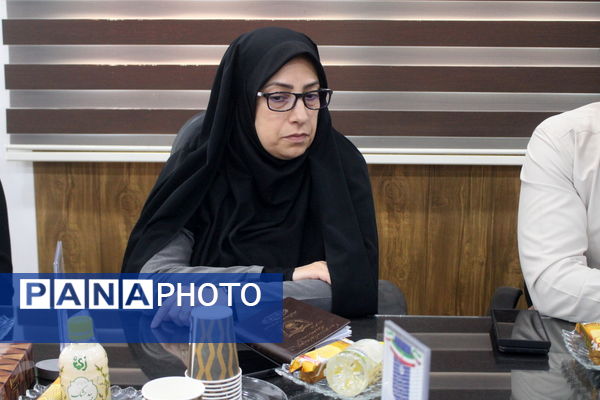 نشست خبری معاون تربیت‌بدنی و سلامت آموزش و پرورش استان بوشهر