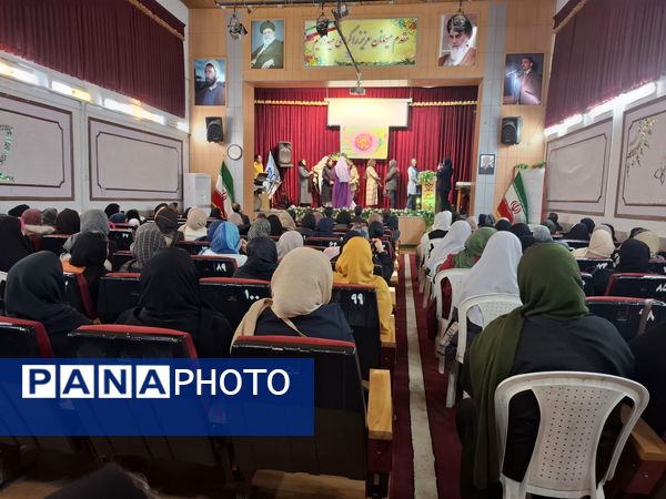 گرامیداشت روز مادر مدرسه دخترانه ۱۷ شهریور 