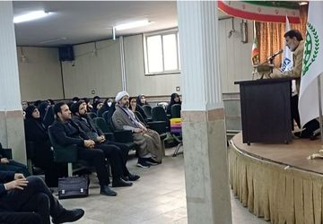 کارگاه آموزشی مهارت‌های سازمان دانش‌آموزی مدارس ناحیه 2 کرج و شهرستان برگزار شد