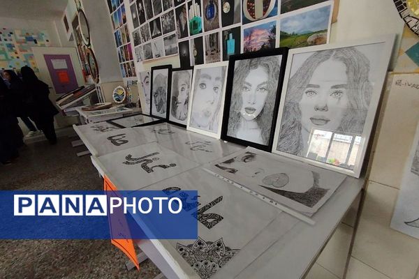 بازدید دانش آموزان پایه نهم آموزشگاه شهید خشکباری از هنرستان کار و دانش ولایت 