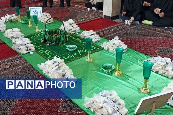 مراسم عزاداری و توزیع نذری به مناسبت ایام فاطمیه در مدارس شهرستان ورامین