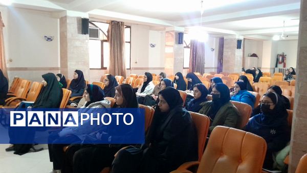 برگزاری مجمع پیشتازان دختر ناحیه 3 کرج