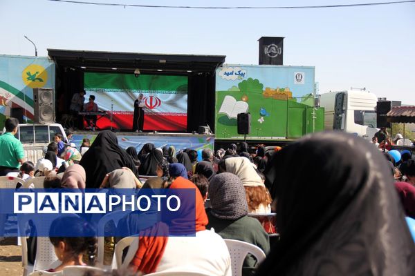 قصه‌گویی خنده‌ها و رؤیاها در دیار طلای سرخ 