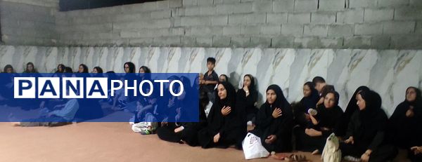 مراسم عزاداری شب نهم محرم و سوگواری برای امام حسین‌‌(ع)