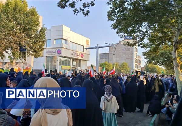 ملت ایران سکوت نخواهد کرد