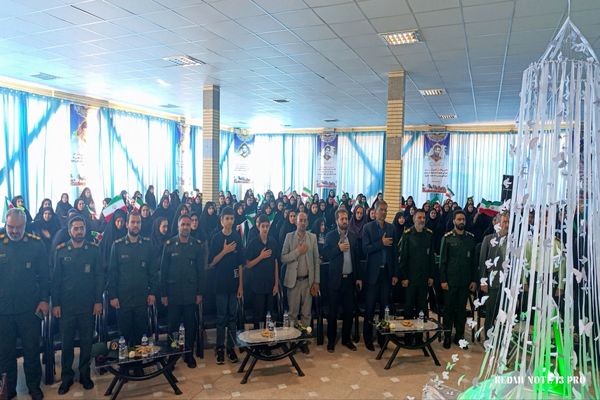 یادواره شهدا در اسدآباد 