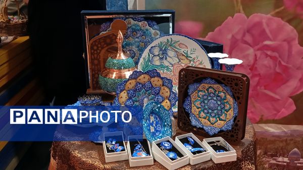 نمایشگاه «اقتصاد مقاومتی» شهرستان بن 