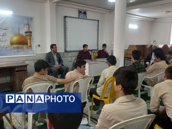 مشاوره هدایت تحصیلی و انتخاب رشته در دبیرستان نمونه آیت الله خامنه‌ای
