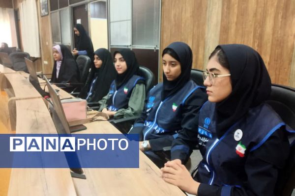 نشست صمیمی مدیر و معاون پرورشی ناحیه 4 شیراز با مربیان، پیشتازان و خبرنگاران پانا