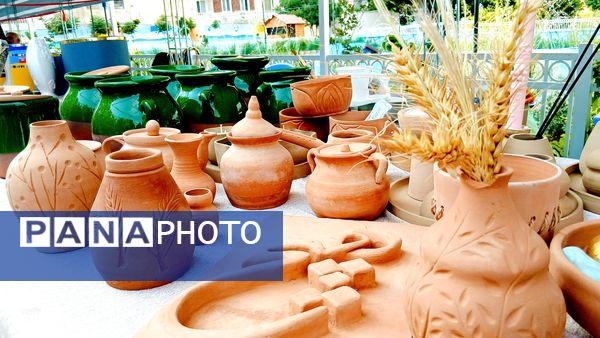 تی‌تی ؛‌ جشنی‌که تاکستان‌ را‌ به‌ تپش‌ انداخت