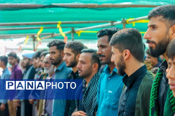 تجمع بزرگ عزاداران در روستای مزرعه شهید بهشت حاجی 