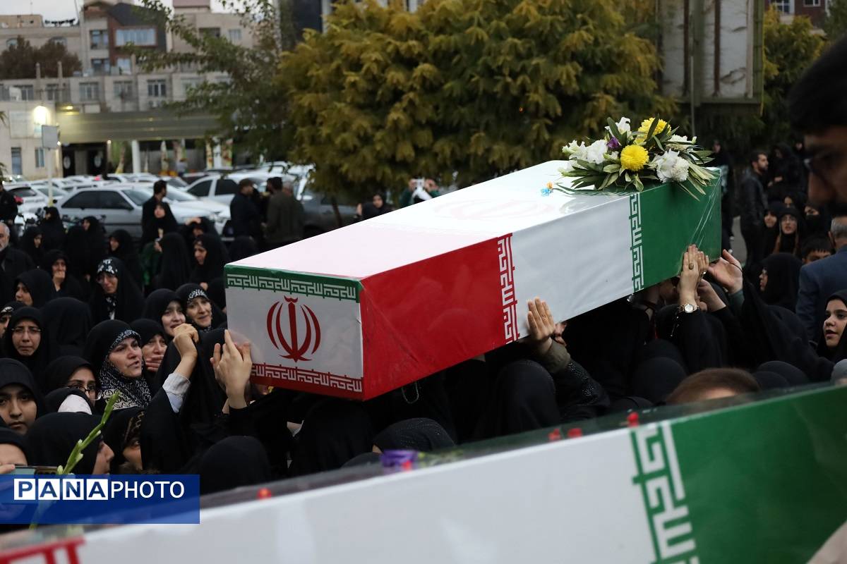 برگزاری مراسم باشکوه استقبال از شهدای گمنام در کرج 