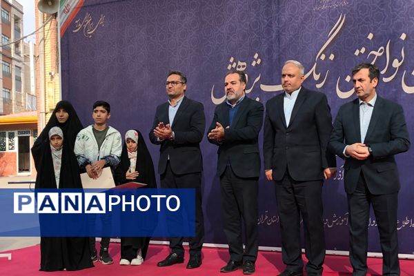 آیین نواختن زنگ پژوهش در ناحیه دو شهرری 