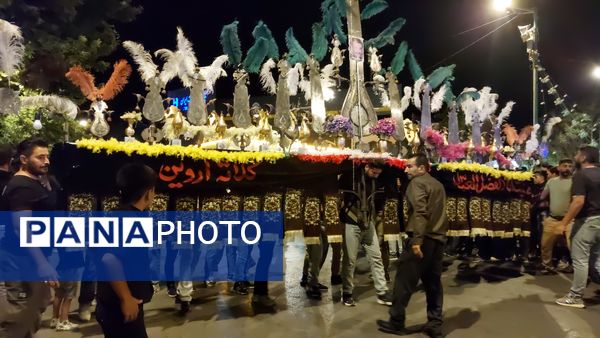 جلوه‌ای از شب‌های محرم در بجنورد 