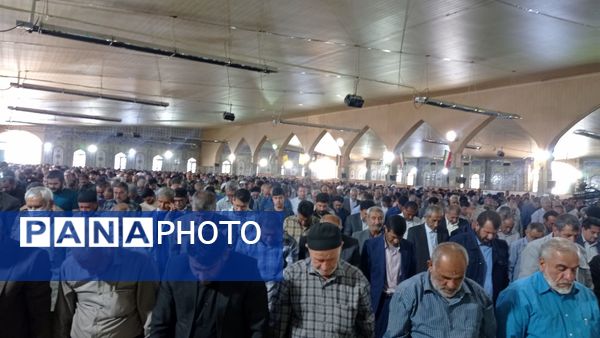 حضور پرشور مردم یاسوج در نماز جمعه خشم 