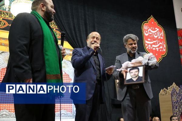 لالایی مادرانه در همنوایی با کودکان شهید