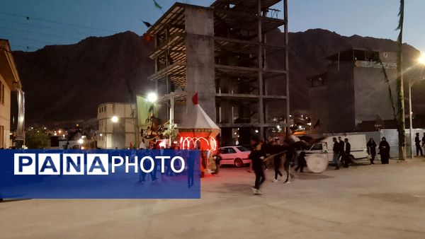 عزاداری باشکوه مردم شهر بن 