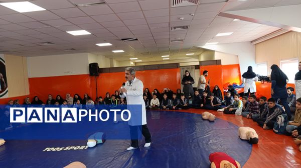 جشنواره آموزشی نبض زندگی در ناحیه ۷ آموزش و پرورش مشهد مقدس