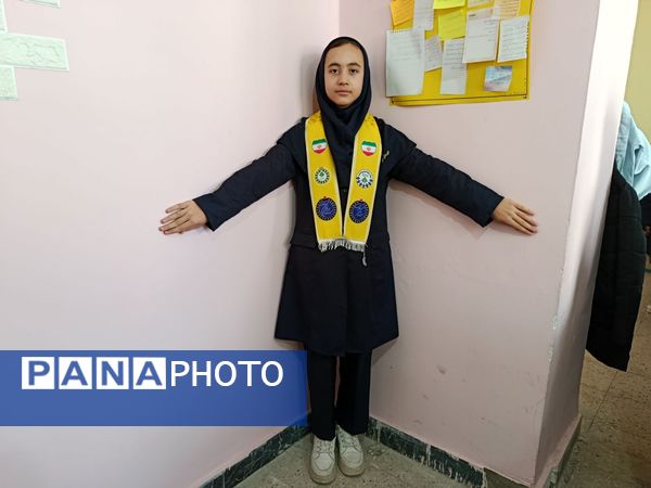 مانور سراسری زلزله در دبیرستان فرزانگان