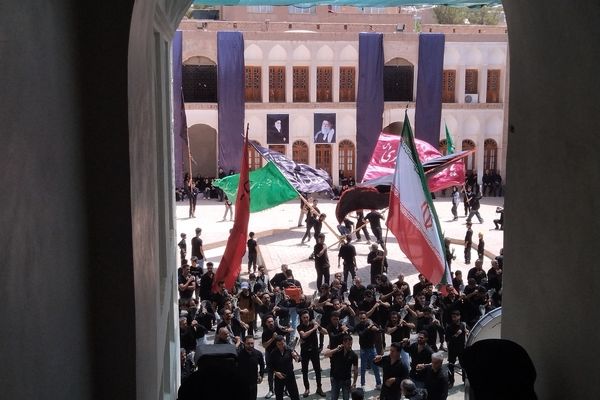 عزاداری هیات بیرجند در حسینیه امام رضا (ع) 
