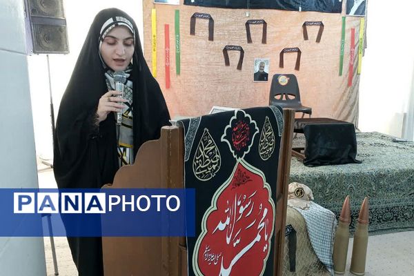 مراسم یاد بود شهدای خانم هشت سال دفاع مقدس در شهرستان رباط کریم