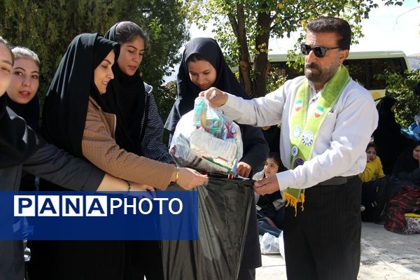 دومین روز از اردوی طرح «تمشک» در اردوگاه شهید باهنر قلعه تک استان چهارمحال‌وبختیاری