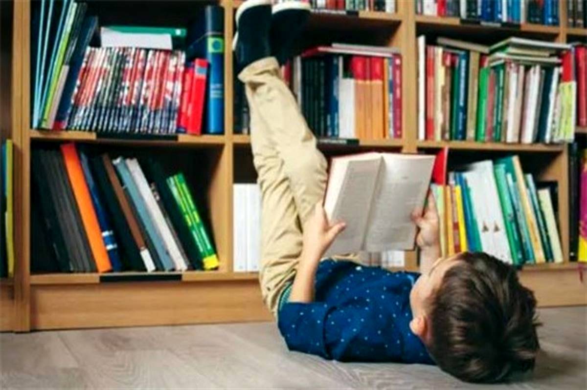 کتابخوانی باید از یک ویژگی فردی به مهارت اجتماعی تبدیل شود