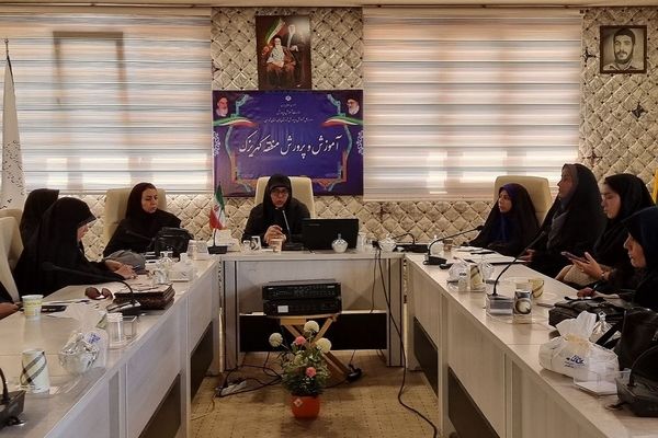 کارگاه "تبیین حقوق بانوان فرهنگی و دختران دانش‌آموز " منطقه کهریزک