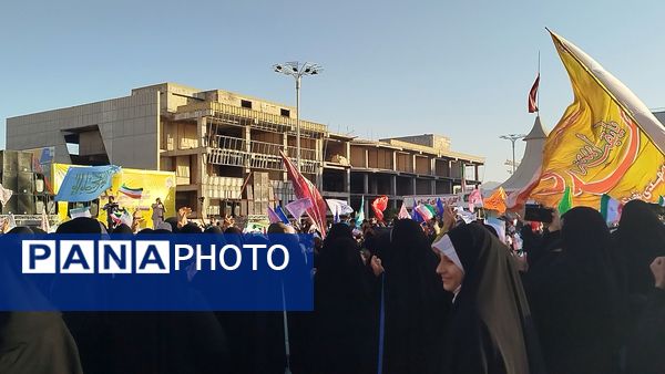 جشن مردمی عید بیعت به مناسبت آغاز امامت حضرت مهدی(عج) در مشهد مقدس