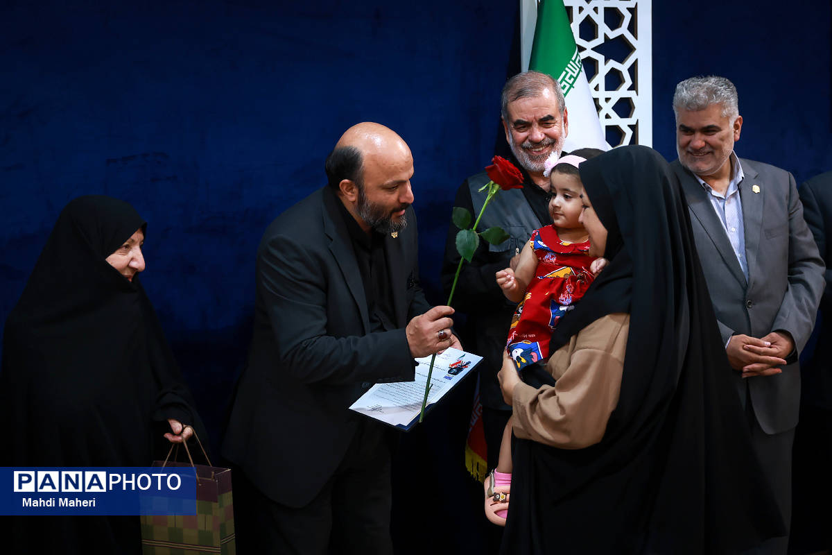 نشست صمیمی رئیس سازمان نوسازی مدارس کشور با اصحاب رسانه