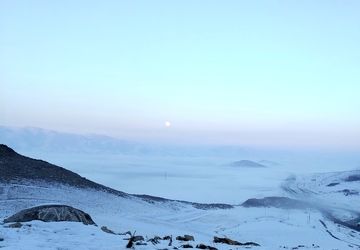 بارش شدید برف و باران و کاهش دید جاده‌ها در منطقه زاغه لرستان