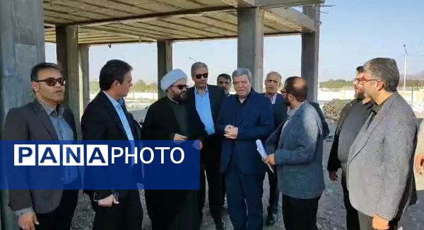  بازدید رئیس سازمان بهزیستی کشور از پروژه نهضت ملی مسکن مددجویان بهزیستی در کاشمر 