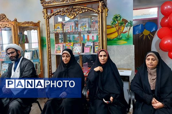 برگزاری جشن غنچه‌ها در کهریزک 