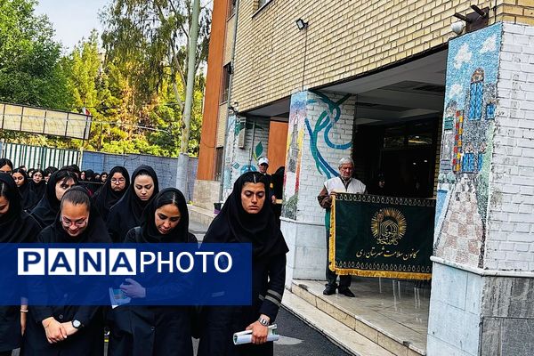 گرامیداشت دهه کرامت در هنرستان ایثار ناحیه یک شهرری
