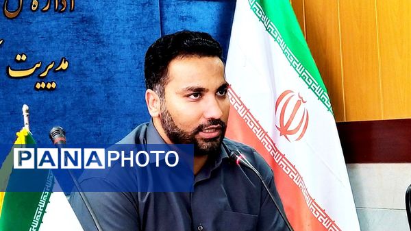 نشست تشکل های دانش‌آموزی با مدیر آموزش و پرورش کاشمر