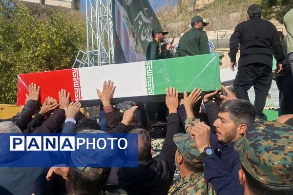 آیین استقبال و تشییع پیکر پاک و مطهر ۱۶ شهید گمنام