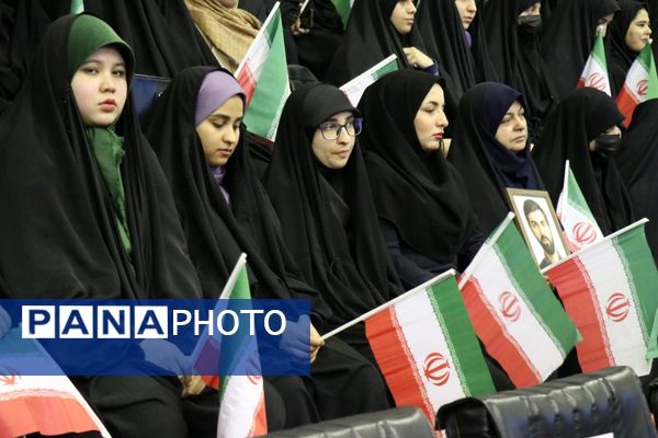 یادواره ملی شهدای دانشگاهی دفاع مقدس ۱۲ روزه در دانشگاه فردوسی مشهد (۱)