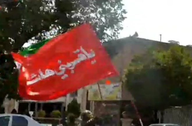 اجتماع عزداران حسینی در روز تاسوعا  