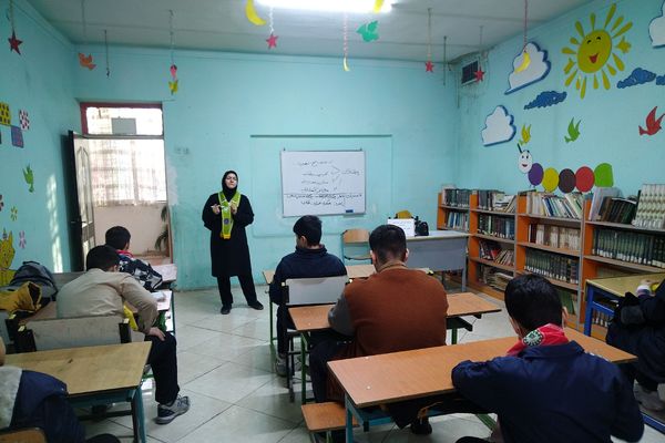 تشکیل کارگاه آموزش  تشکیلاتی، مهارتی و معرفتی  پیشتازان ، ویژه مربیان و دانش آموزان  پیشتاز 