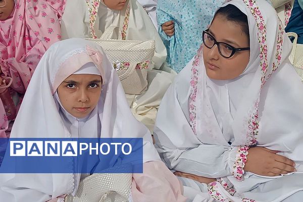 برگزاری طرح مصباح الهدی و نماز جماعت در دبستان شهید اول ۲ ناحیه یک شهرری