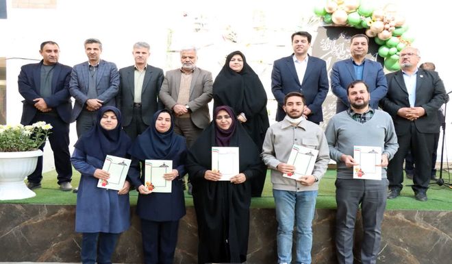 آیین تجلیل از مقام‌آوران برگزیده جشنواره نوجوان خوارزمی ناحیه ۵ اصفهان