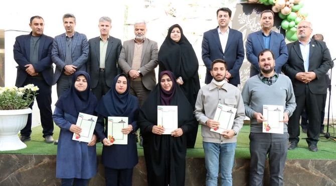 آیین تجلیل از مقام‌آوران برگزیده جشنواره نوجوان خوارزمی ناحیه ۵ اصفهان