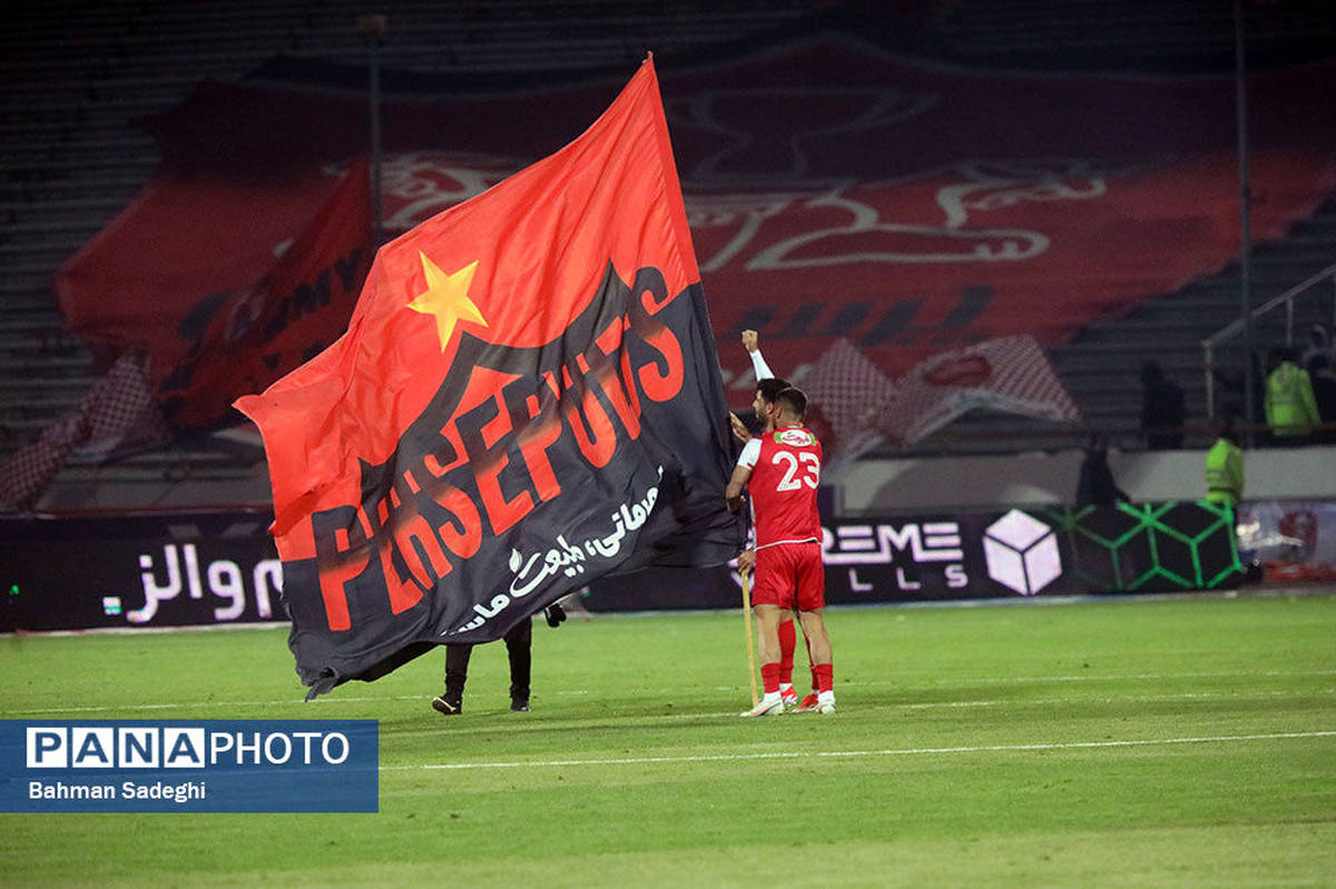 حرکت ساعت شنی انتخاب سرمربی در پرسپولیس