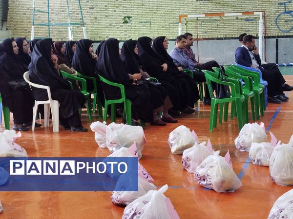 اعزام کاروان تجهیزات ورزشی - بهداشتی مهر بانشاط به مدارس فاروج 