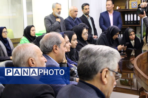 شب یلدا شاعرانه در خانه شعر و ادب شهرداری یزد