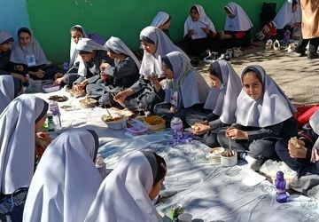 اردوی درون‌مدرسه‌ای دبستان دخترانه بعثت ۲