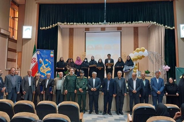 آیین بزرگداشت مقام معلم در شهرستان ابهر با حضور مسئولان استانی و شهرستانی