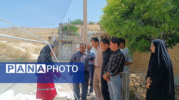 آموزش چادرزنی و برپایی کمپ امدادی به فراگیران هلال احمر در مارگون