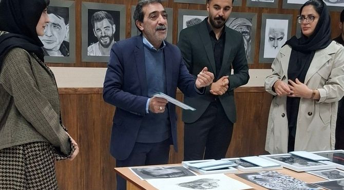 افتتاحیه نمایشگاه هنری چهره های خاکستری